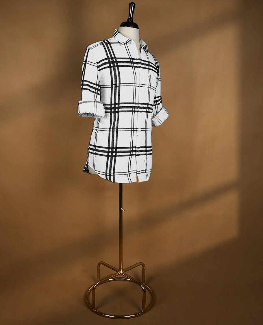 White and Black Colour Checked NORTH REPUBLIC Full Sleeve Shirt for Men