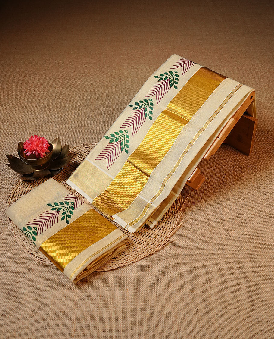 Cream colour Tissue silk set mund Featuring Elegant plain body, Complemented by design print with zari border.