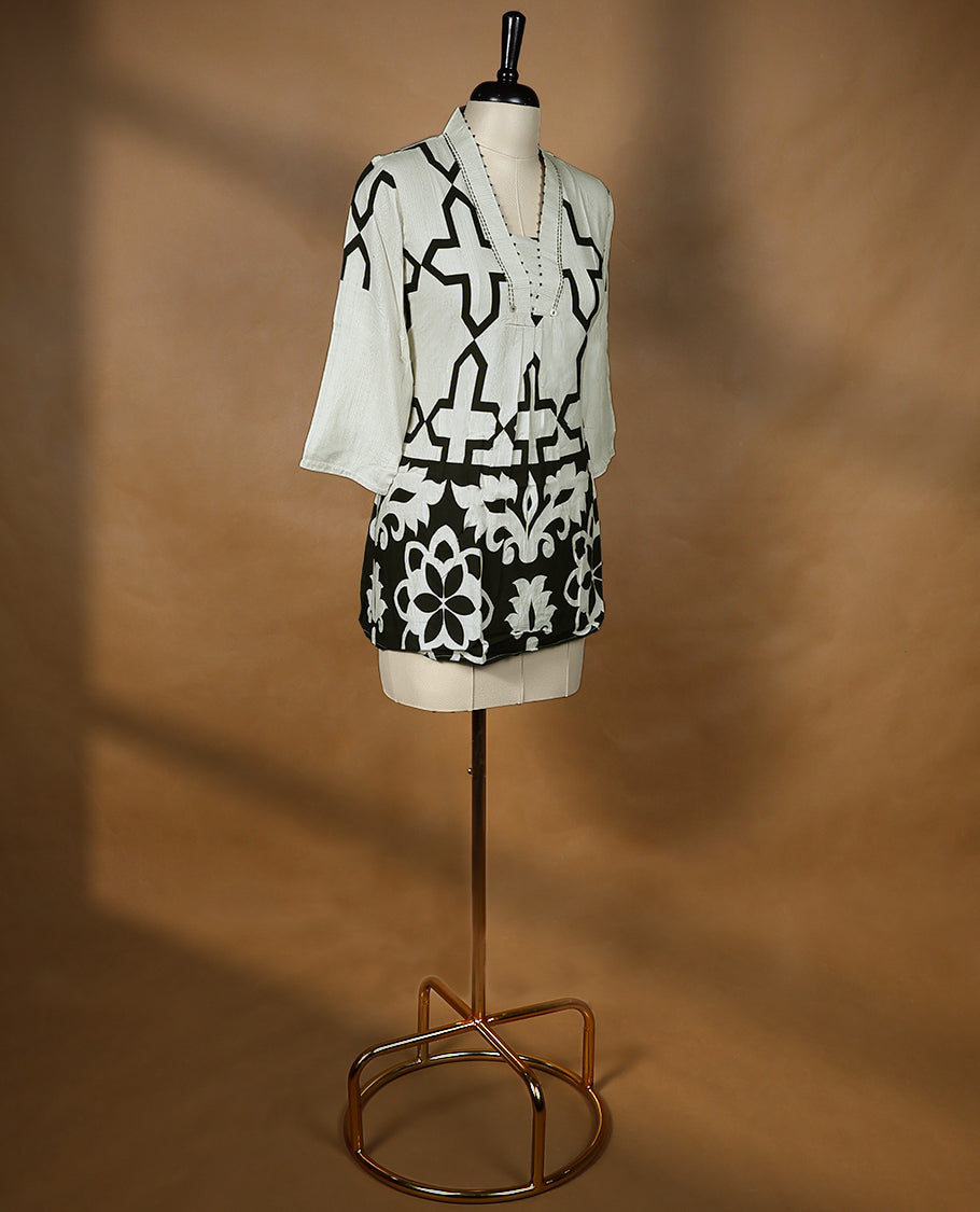 Off White Colour Readymade Cotton Kurta For Women with 3/4th Sleeves