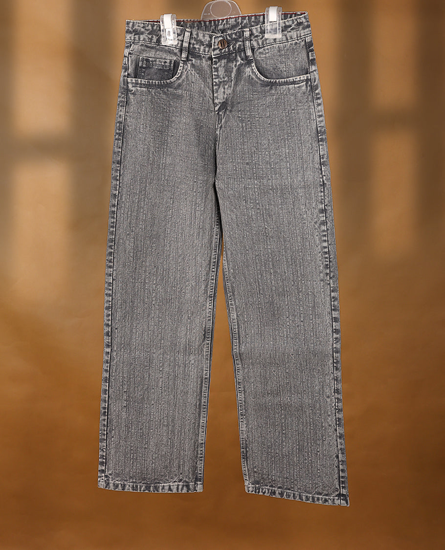 Ash Black colour High Quality MILL DENIM baggy fit round pocket for men.