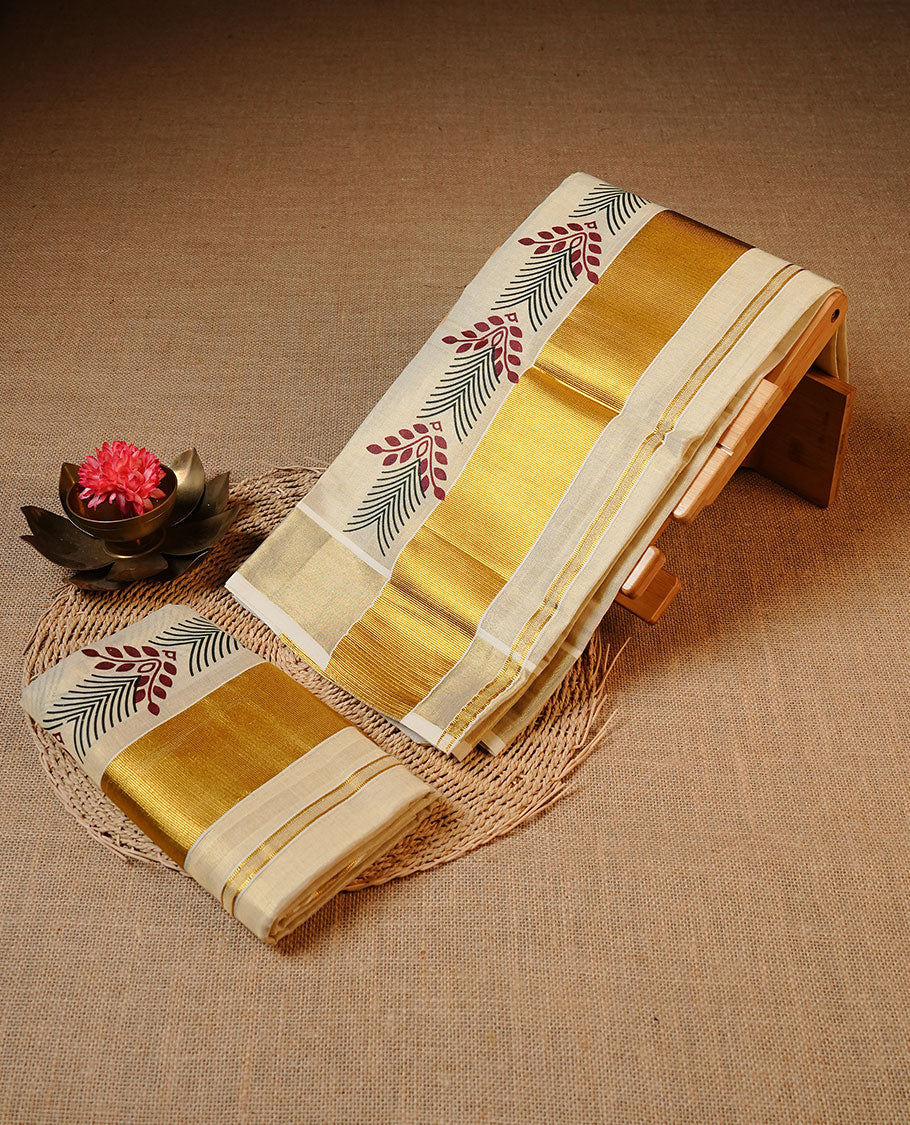 Cream colour Tissue silk set mund Featuring Elegant plain body, Complemented by design print with zari border.