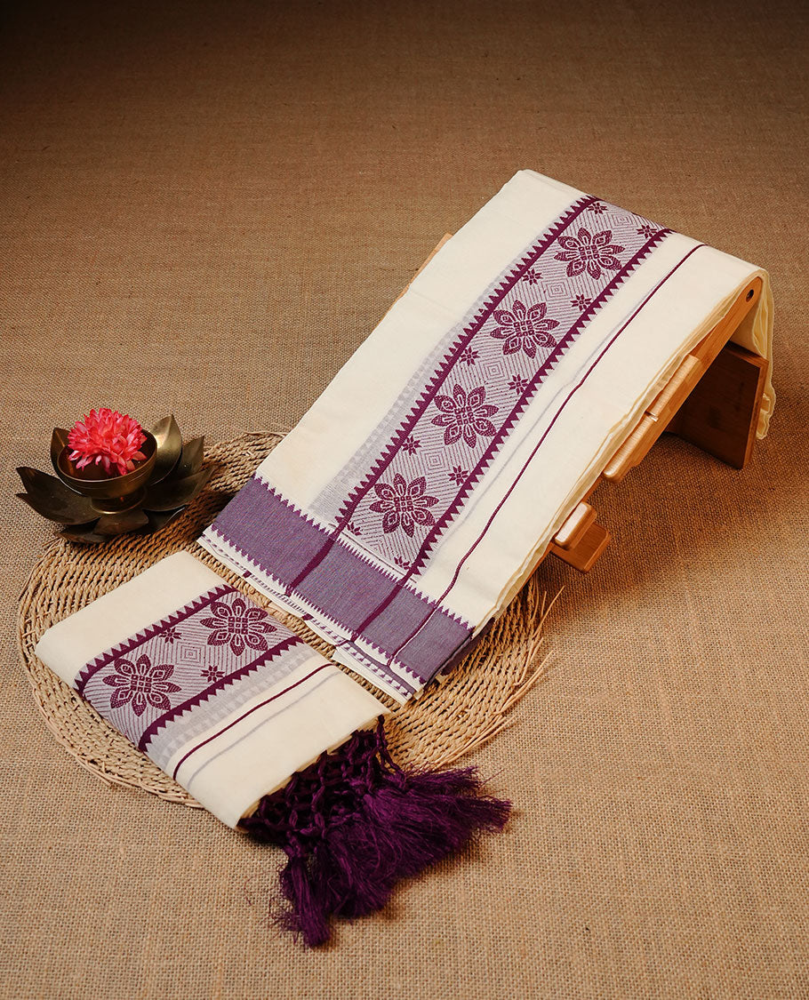 Off white colour Cotton Set Mund featuring a plain body, enhanced by a Mulberry colour floral Thread work border.