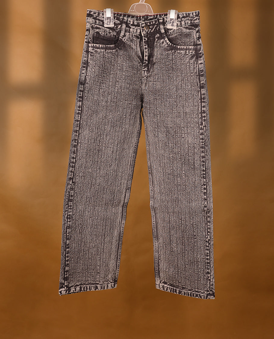 Faded Brown colour High Quality MILL DENIM baggy fit round pocket for men.