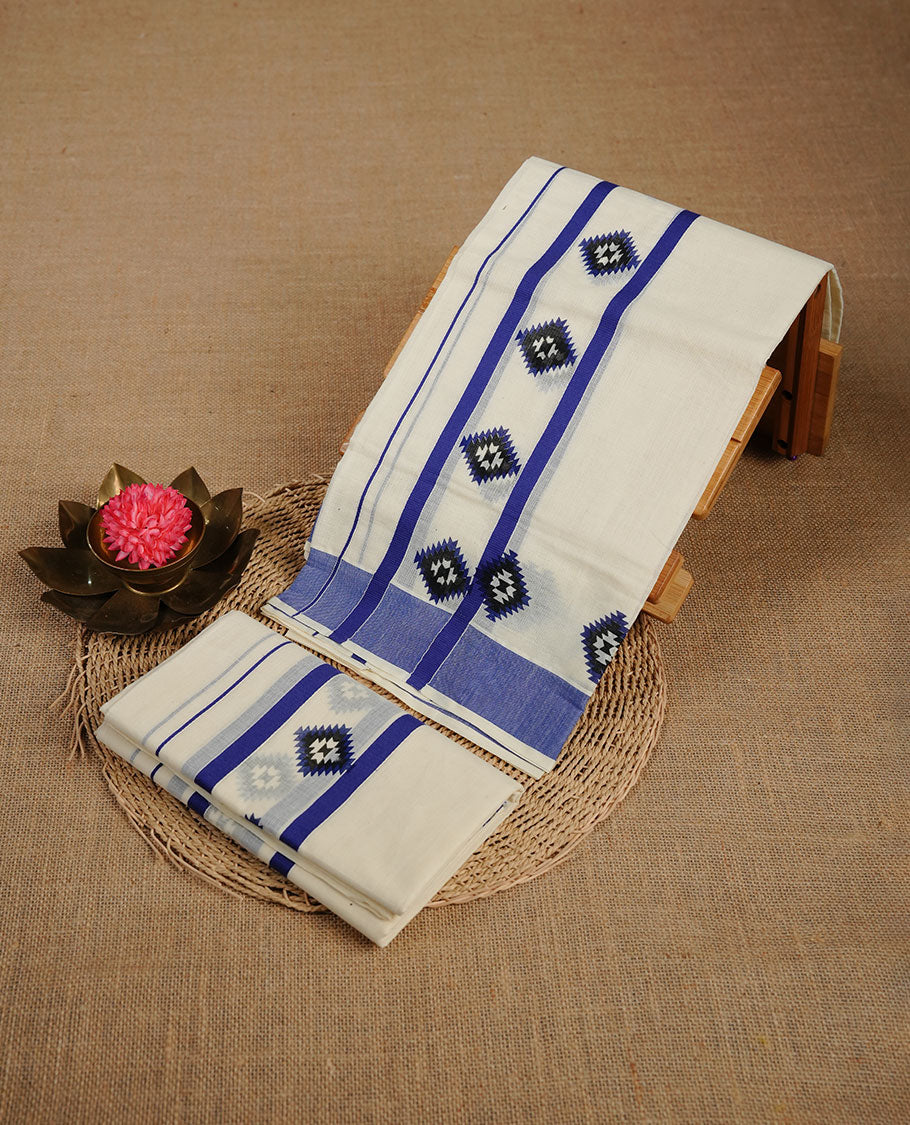 Cream colour set mundu highlighting blue colour pattern in border