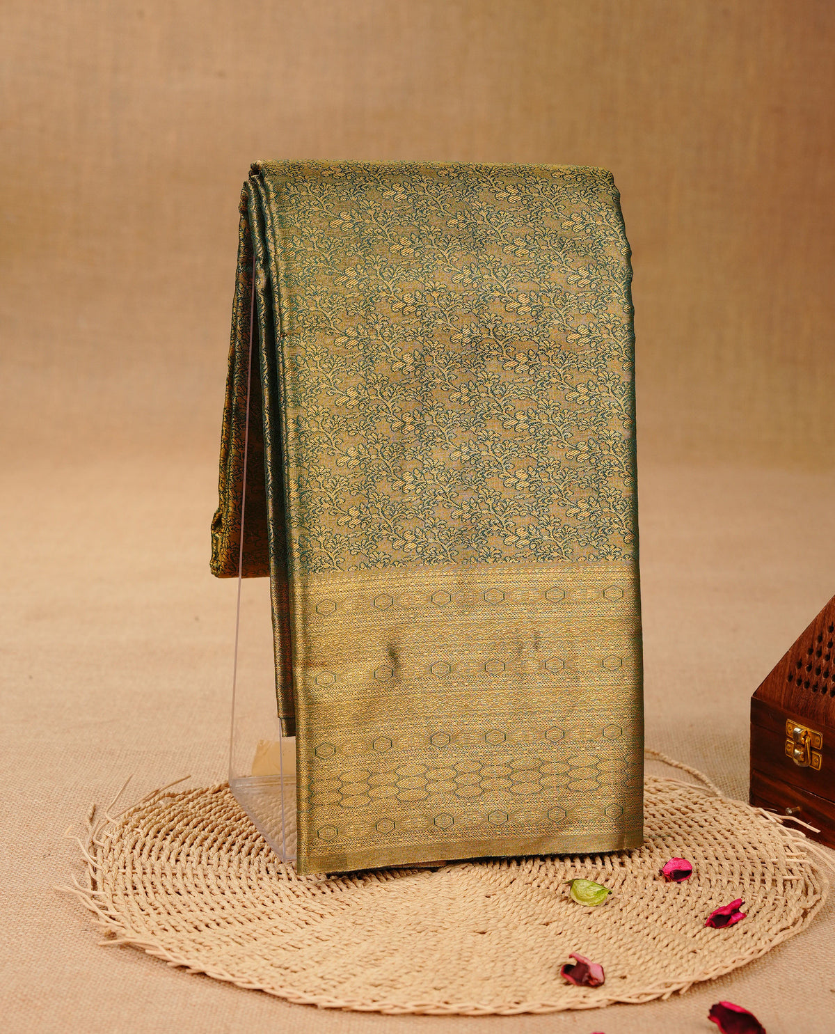 Green & Gold colour Double shade Semi tissue silk saree featuring self color kodi pattern on body, self colour with Fancy border, paired with matching.