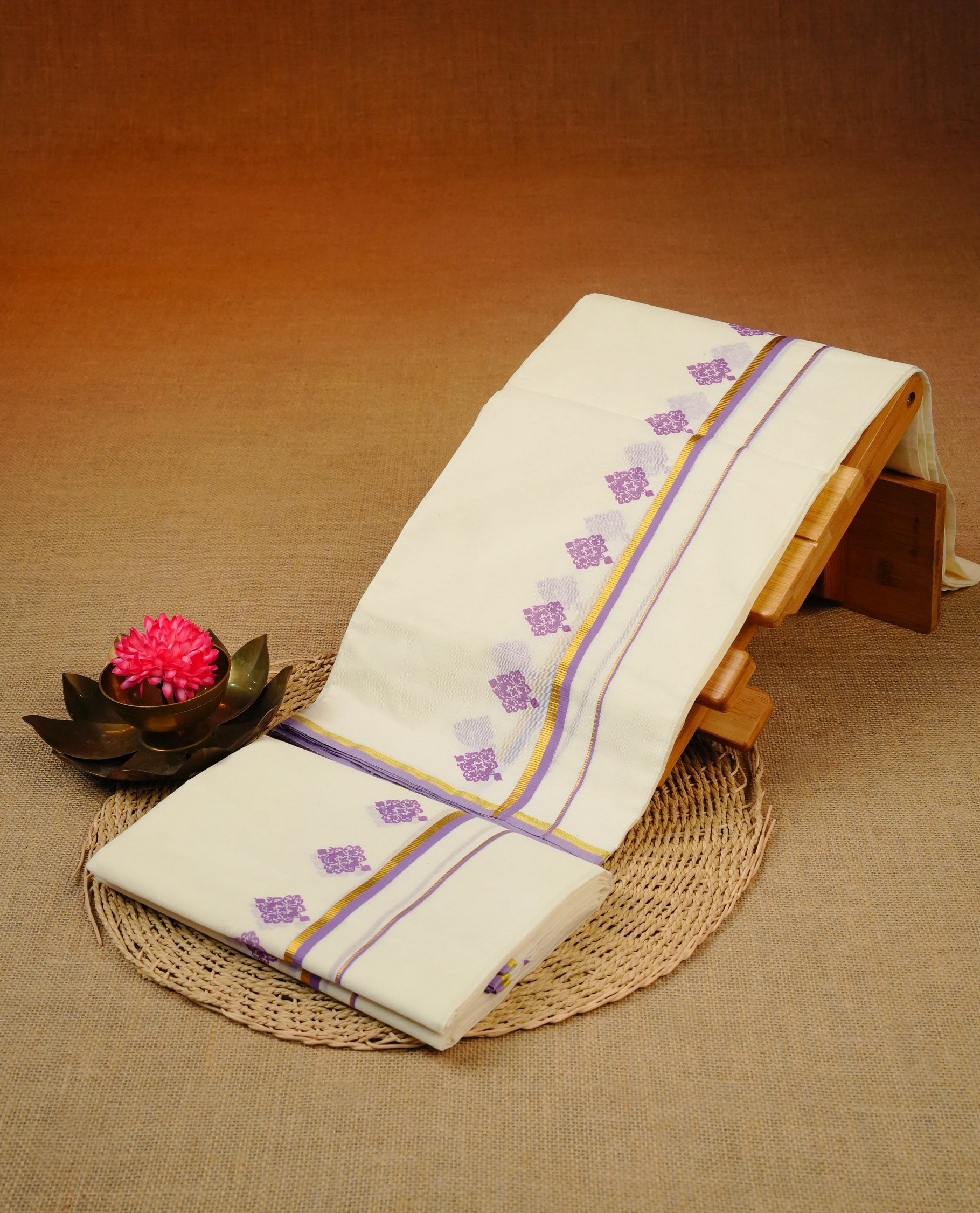 Cream colour cotton Set Mundu With Plain body, enhanced with Gold zari & design printed kara.