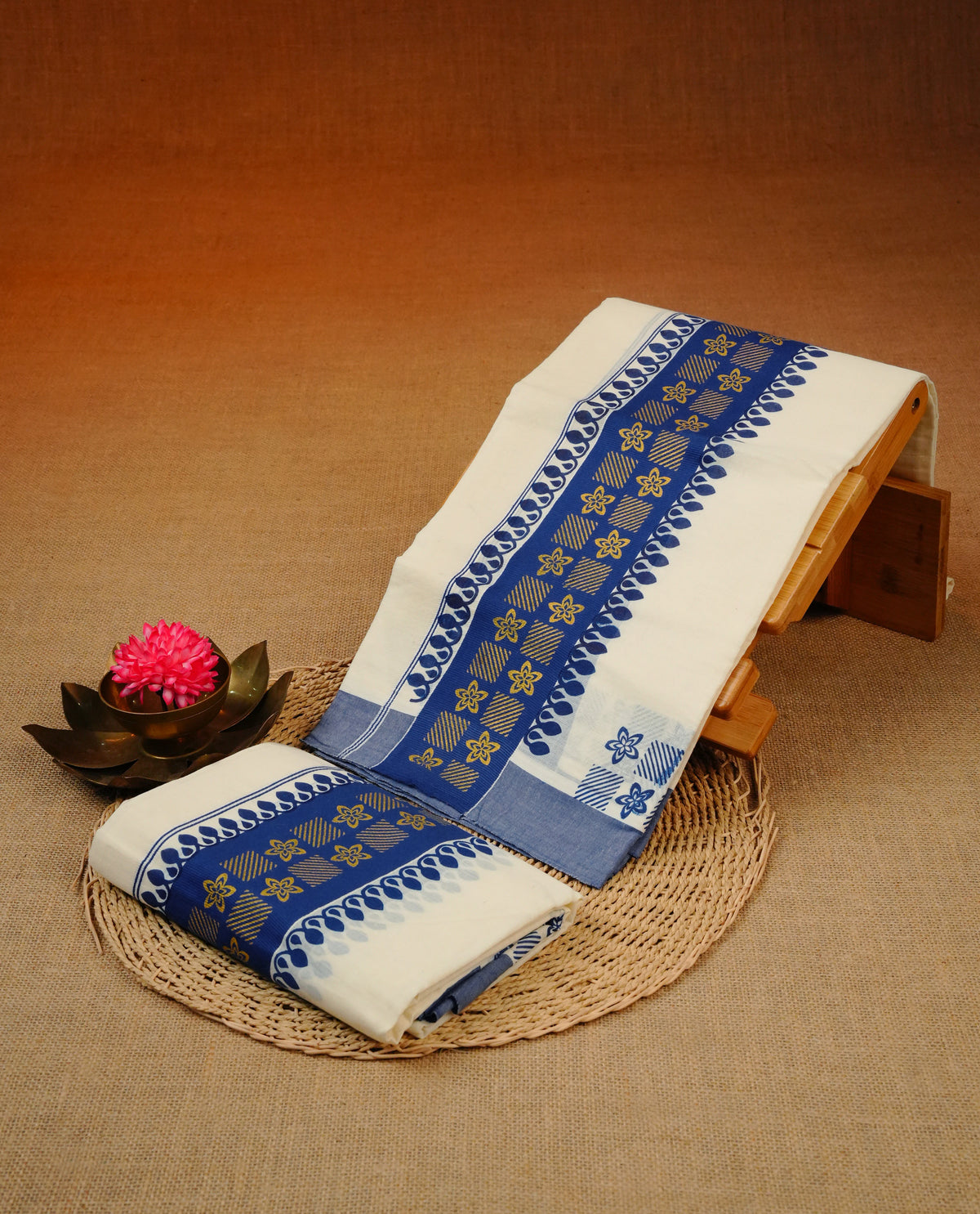 Cream colour Cotton set mundu With plain body, enhance blue colour print & Gold kara.