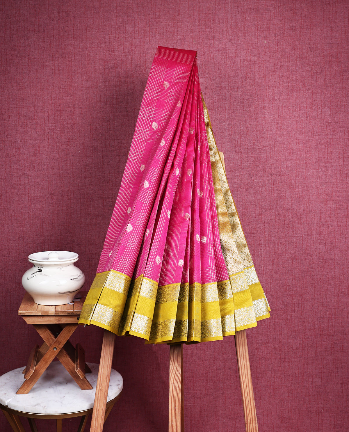 Rani pink colour soft silk saree