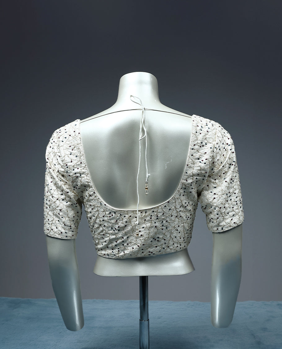 Off White Colour, Contrast Colour Thread Work, Round Neck, 2/4th Sleeves, Padded, Ready Made Blouse.