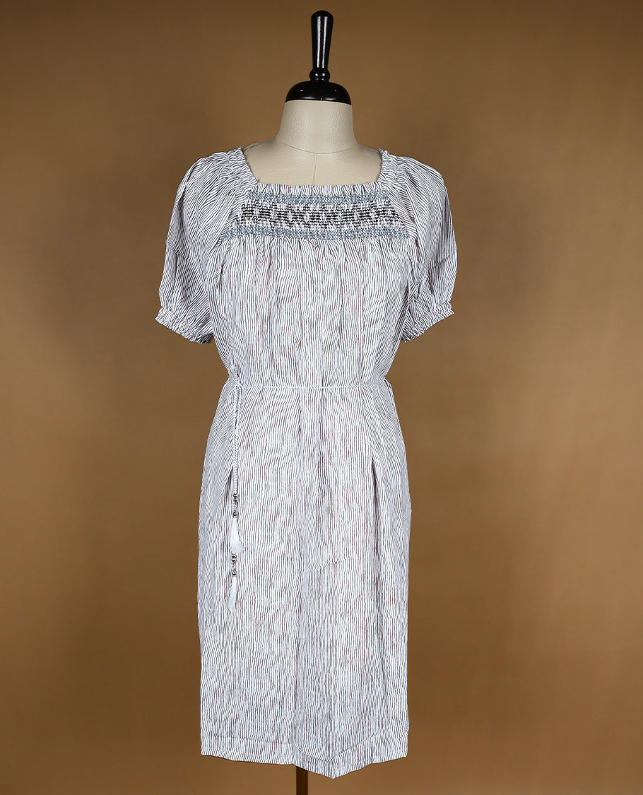 Off White Colour Readymade Top For Women with 2/4th Sleeves