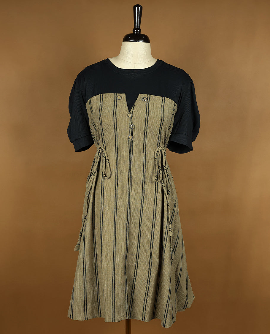 Khaki with Black Colour Readymade Top For Women with Short Sleeves