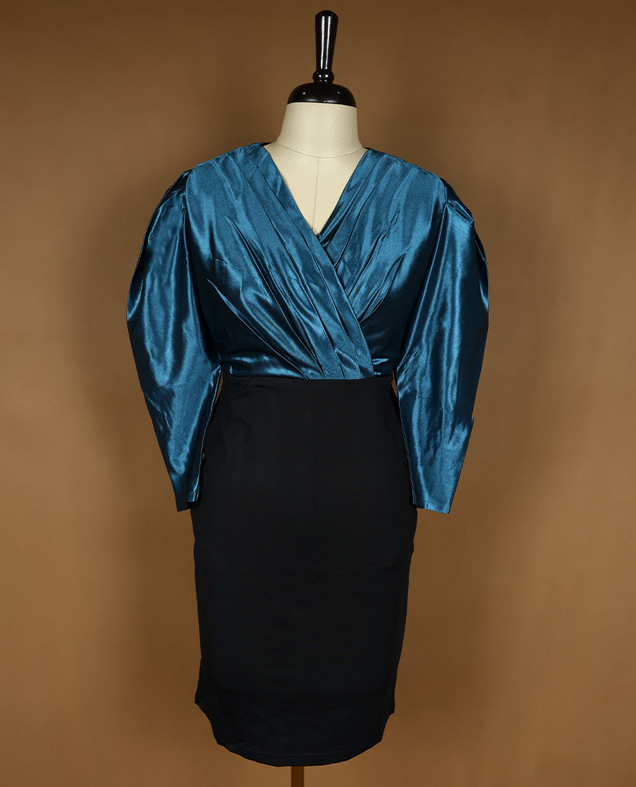 Blue and Black Colour Readymade Top For Women with 3/4 Sleeves