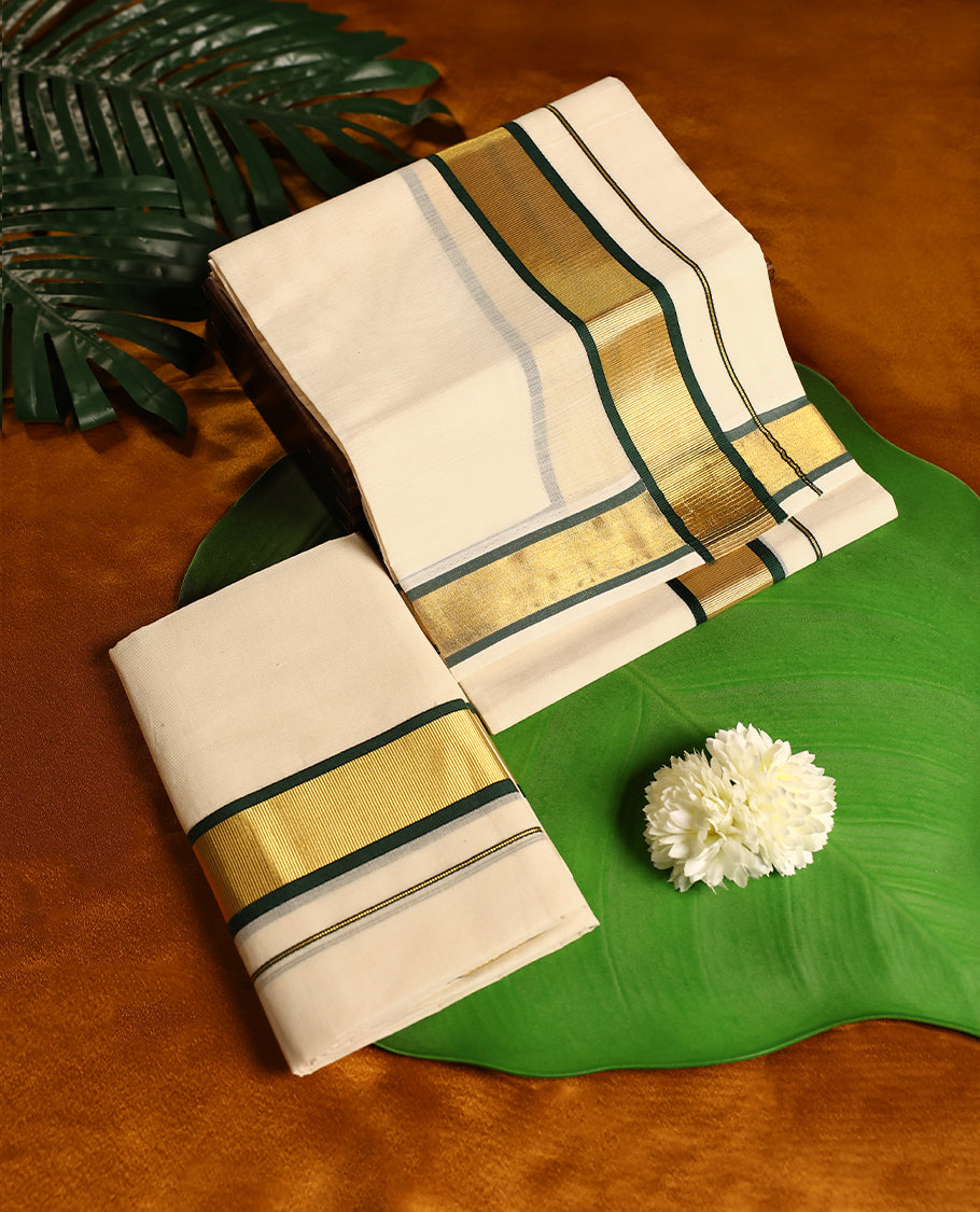 Off white colour cotton SET MUNDU featuring a plain body, complemented by deep green and gold toned border ( 2.00/2.80 MTS ).