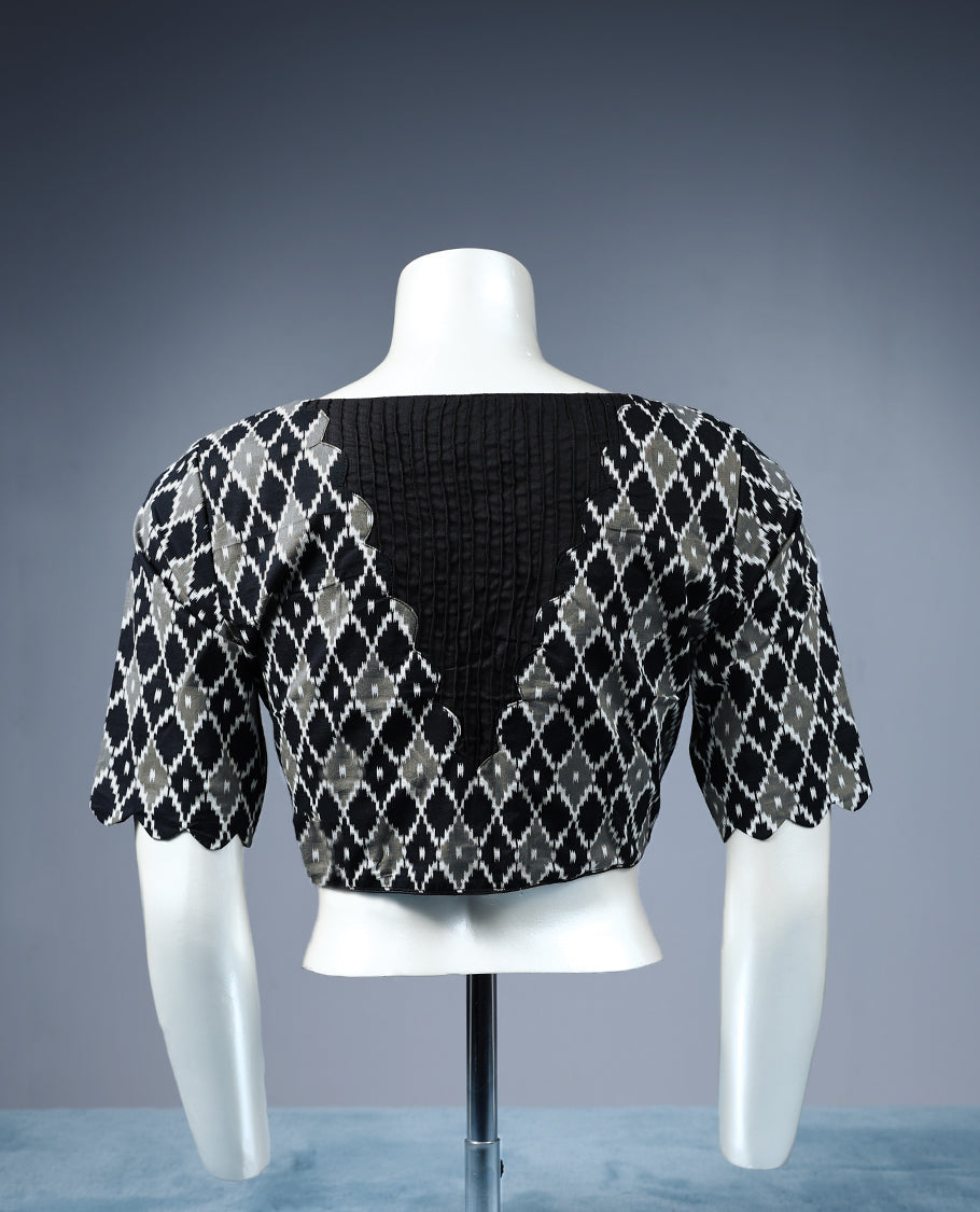 Black and grey colour Pochampally design V-neck 2/4th sleeve padded readymade blouse