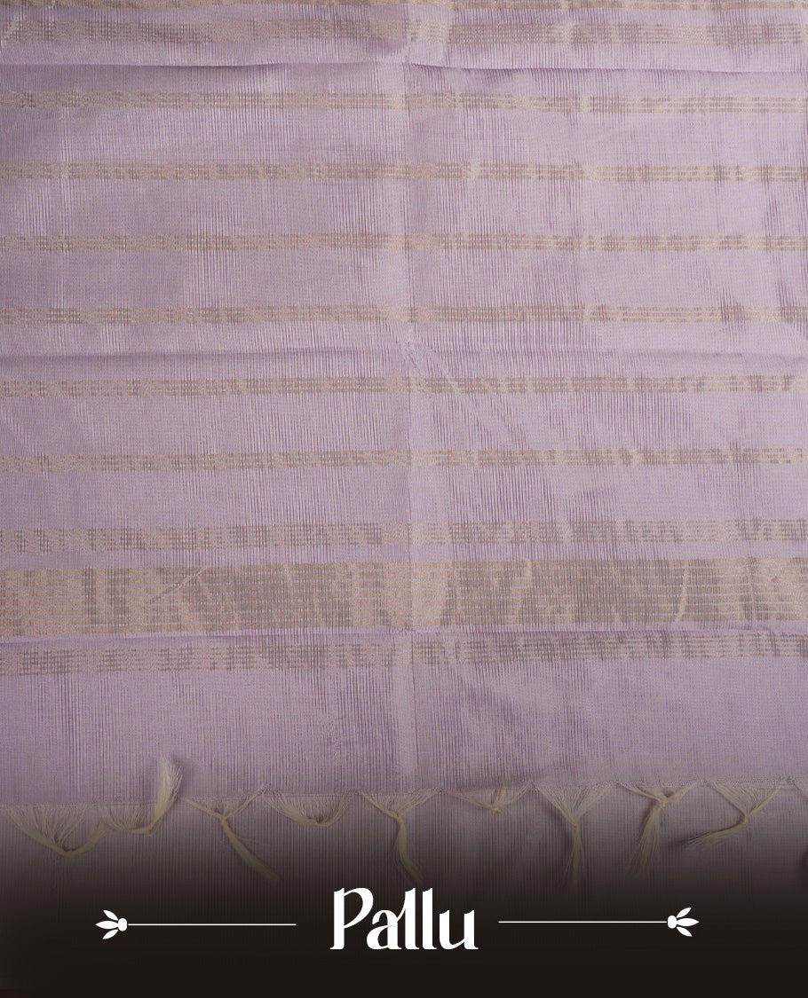 Off-White Colour Mangalagiri Cotton Saree Featuring A Plain Body , Complemented By A Lavender Colour With Light Gold Zari Border & Contrast Colour Pallu, Paired with Matching Blouse Piece.