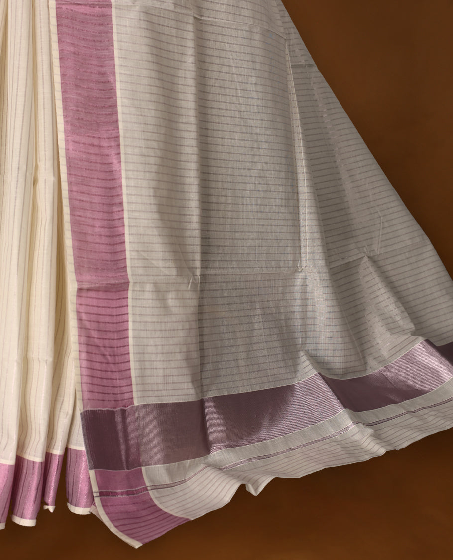 Elegant off white colour cotton Kerala saree featuring a RoseGold stripes on body, with Rosegold Colour kasavu border offering a classic and graceful look, paired with a matching blouse.