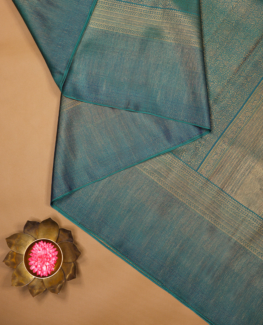 Light Peacock Blue Colour Kancheepuram Wedding Silk Saree having Golden Brocade Body and Border with Blouse (Copy)
