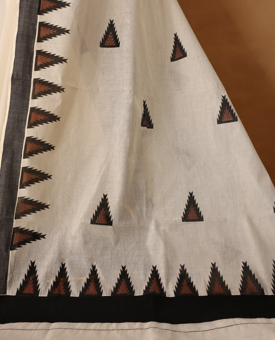 Elegant off white colour cotton Kerala saree featuring Plain body, Black colour border with brown colour temple designs, Paired with matching blouse offering a classic and graceful look