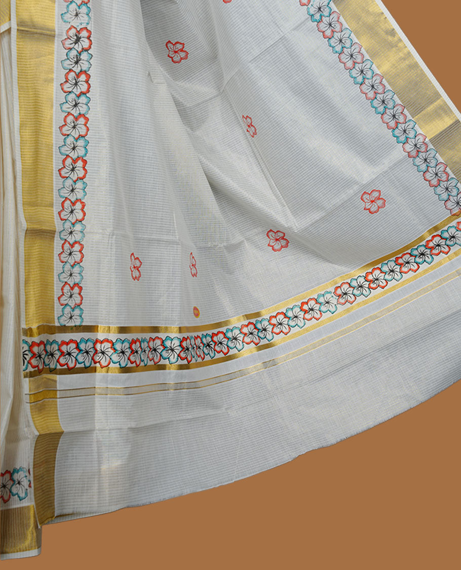Off-white colour Kerala saree featuring floral border detailing with gold kasavu accents, complemented by a matching blouse piece.