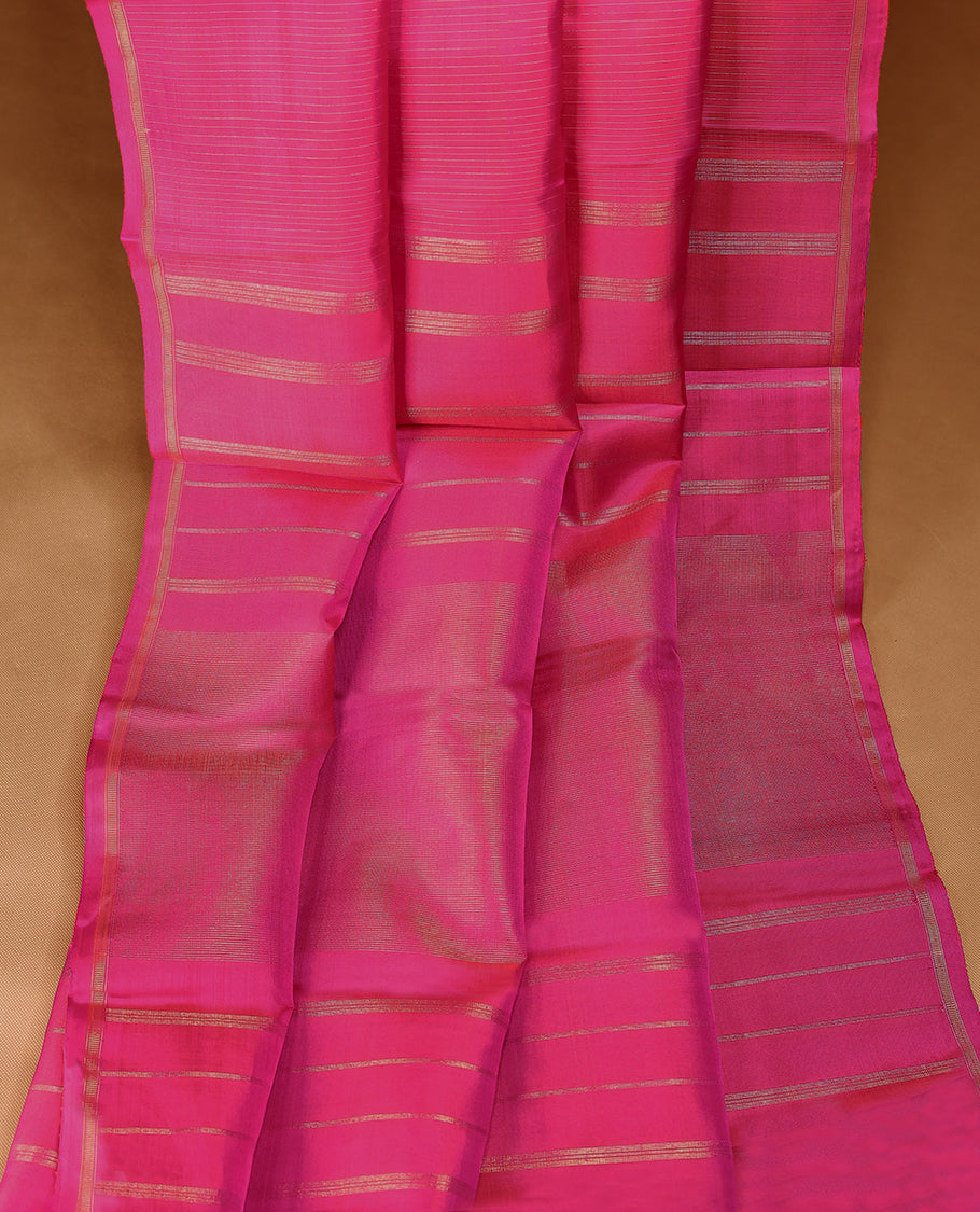 Magenta Colour Pure Kancheepuram Traditional Silk Saree having Thread Worked Body with Border and Blouse