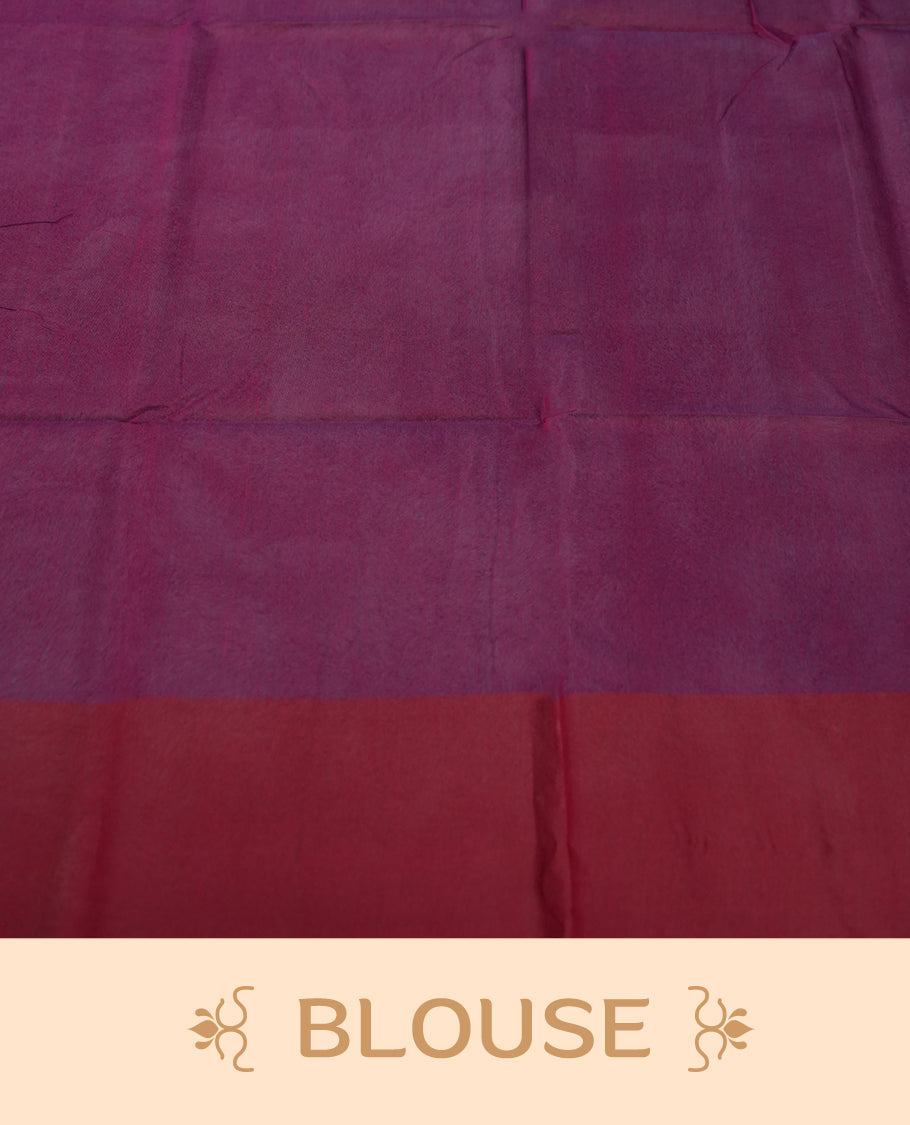 Deep mauve colour soft silk cotton saree adorned with copper zari motifs and a shimmering copper zari border, Enhanced by a beautifully rich grape colour woven pallu & Comes with a matching blouse piece for a complete look.