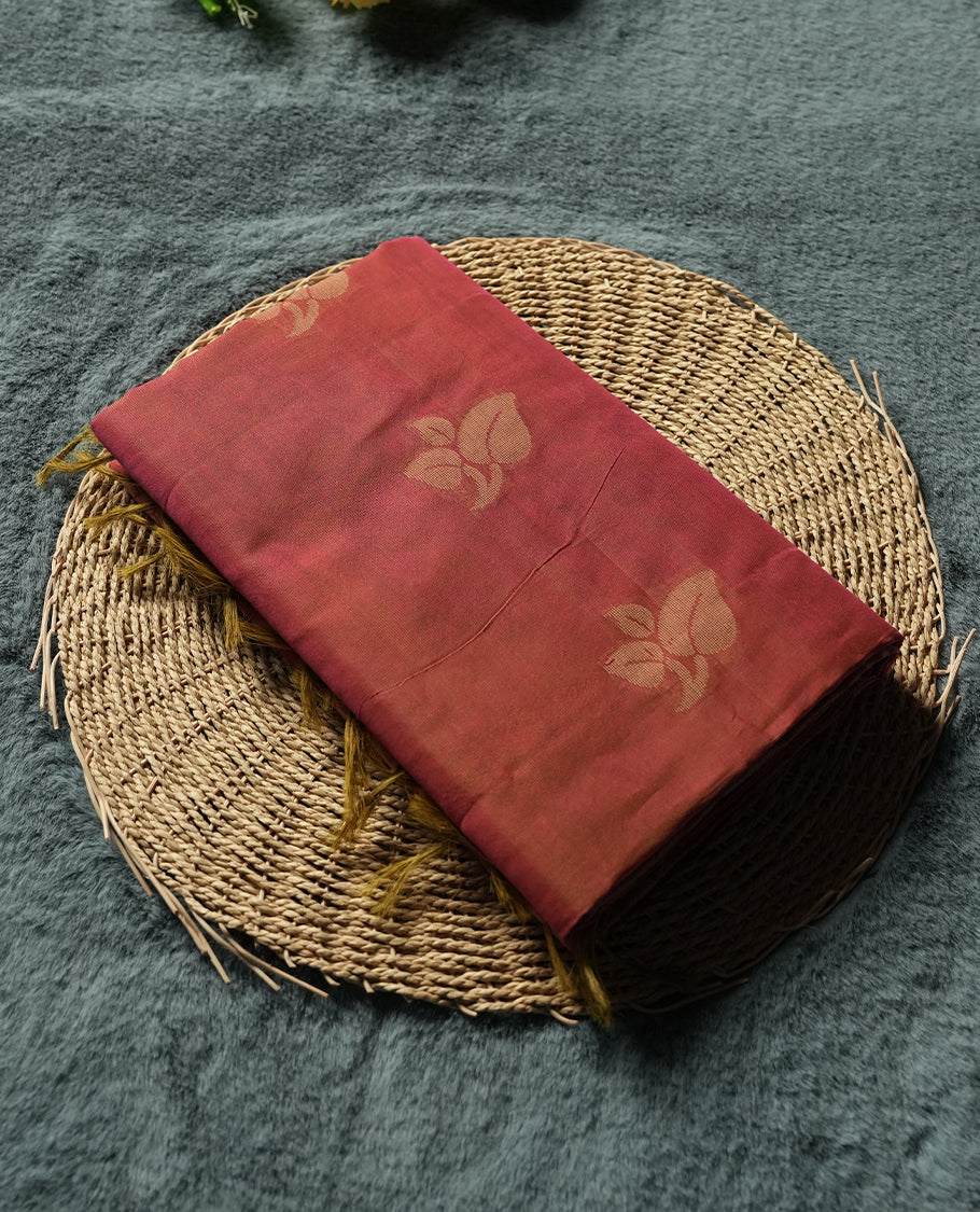 Red Pink and Yellow double shade Colour Silk Cotton Saree with Cream Leaf Butta Body, Contrasting Cream Zari Pallu & Border, Floral Motifs, and Matching Woven Blouse Piece