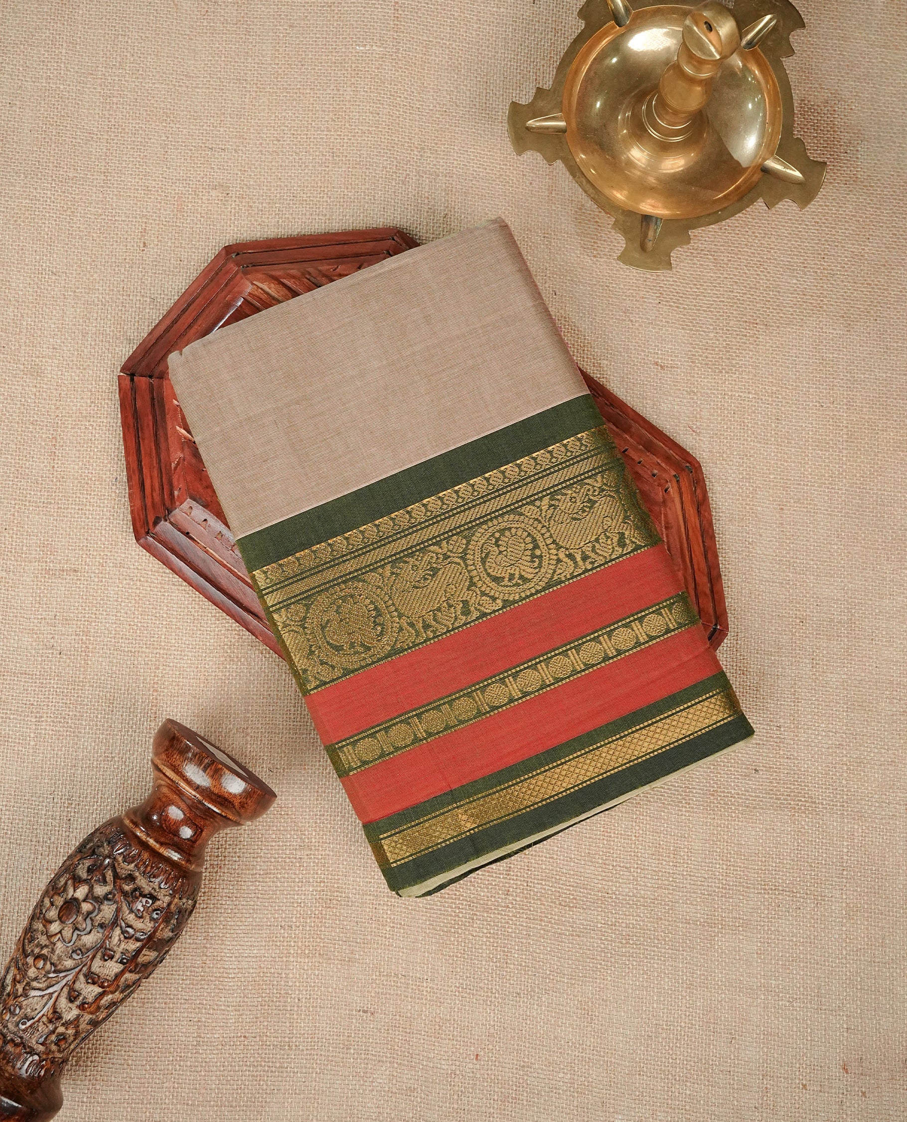 Light green colour Chettinad Cotton Saree Featuring Plain Body ,Complemented By Contrast dark green Colour Border, Paired With Matching Blouse Piece