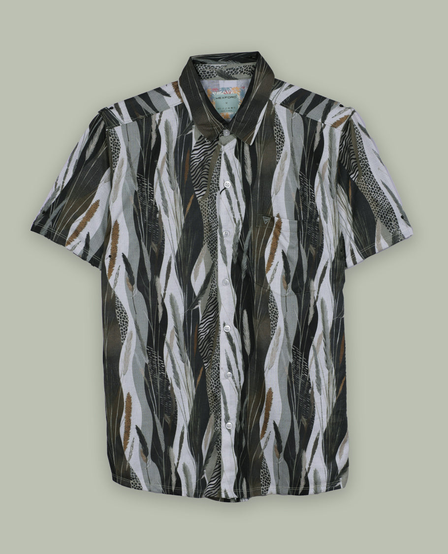 Green, black, and white shirt features a classic spread collar and short sleeves, Its bold feather like print and lightweight fabric make it perfect for casual wear or tropical getaways.