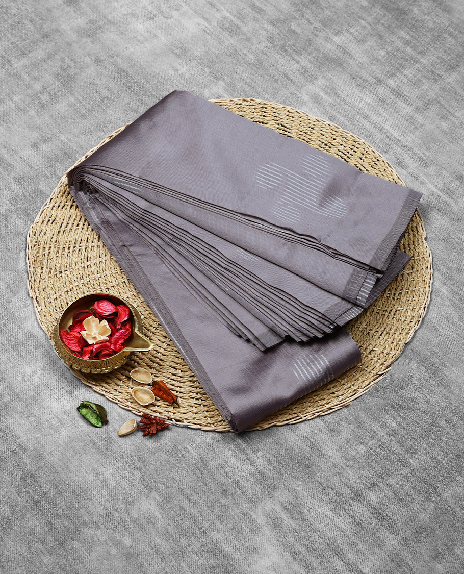 Pastel Lavender Colour Art Soft Silk Saree having Thread Work in Body and Blouse without Border