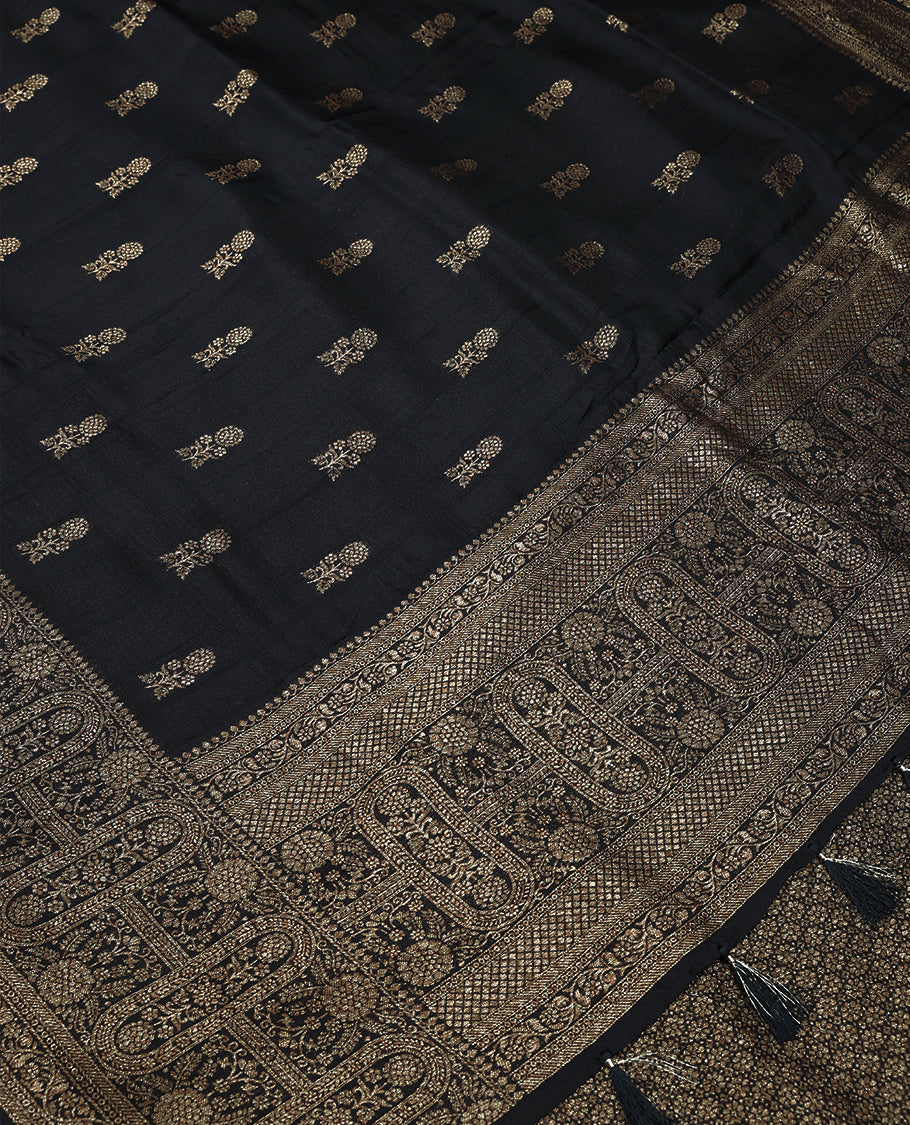 Pure Black Colour Semi Banarasi Saree having Flower Thread Work in Body with Border and Blouse