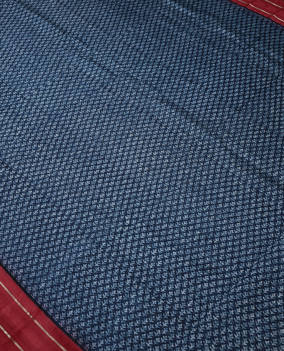 Dark Blue Colour Maheshwari Saree having Small Prints in Entire Body with Contrast Colour Border and Blouse