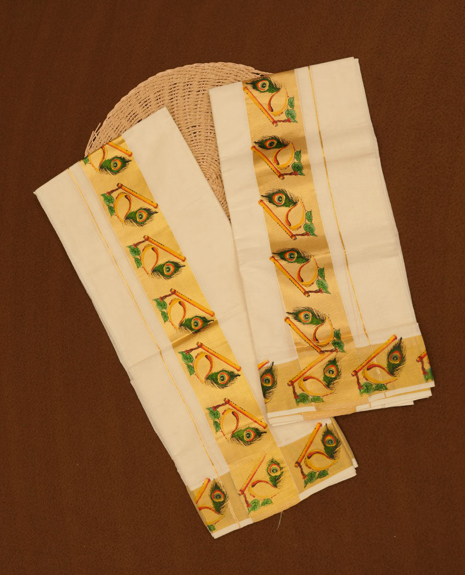 Off white colour cotton set mundu highlights gold zari boreder along with peacock leaf print across border (2.00/2.80 MTS)