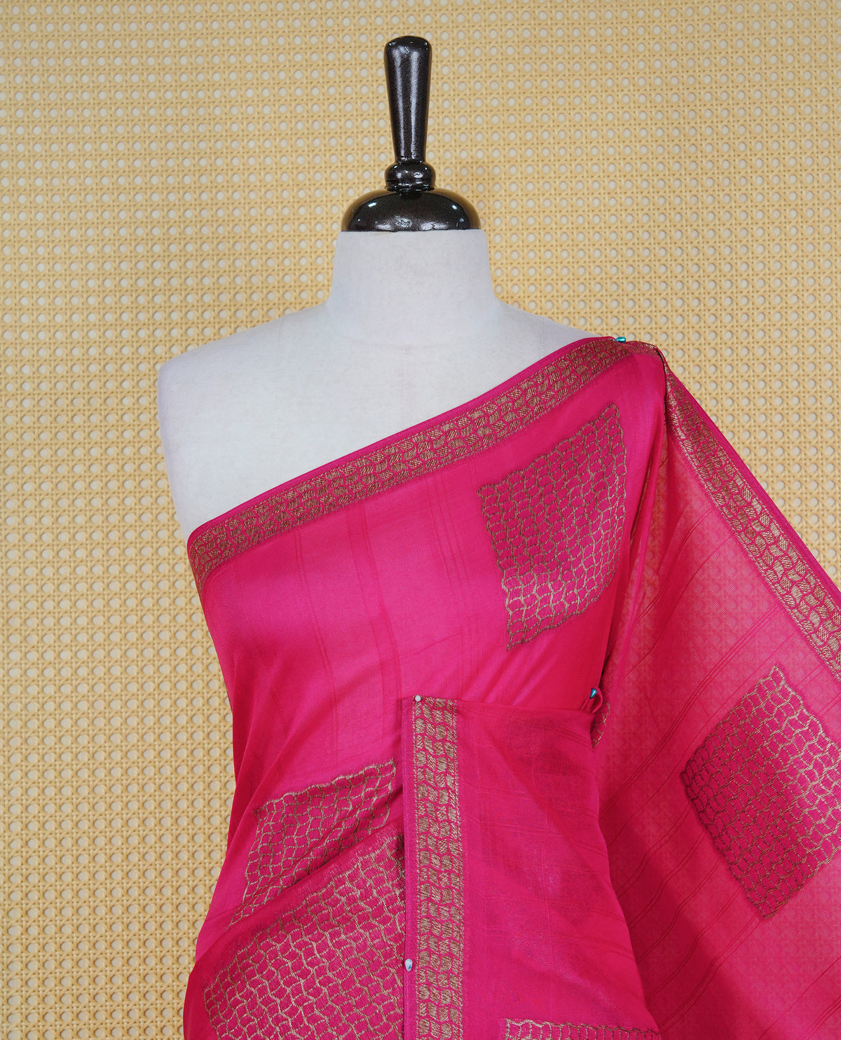 Pink colour semi banaras tussar georgette saree