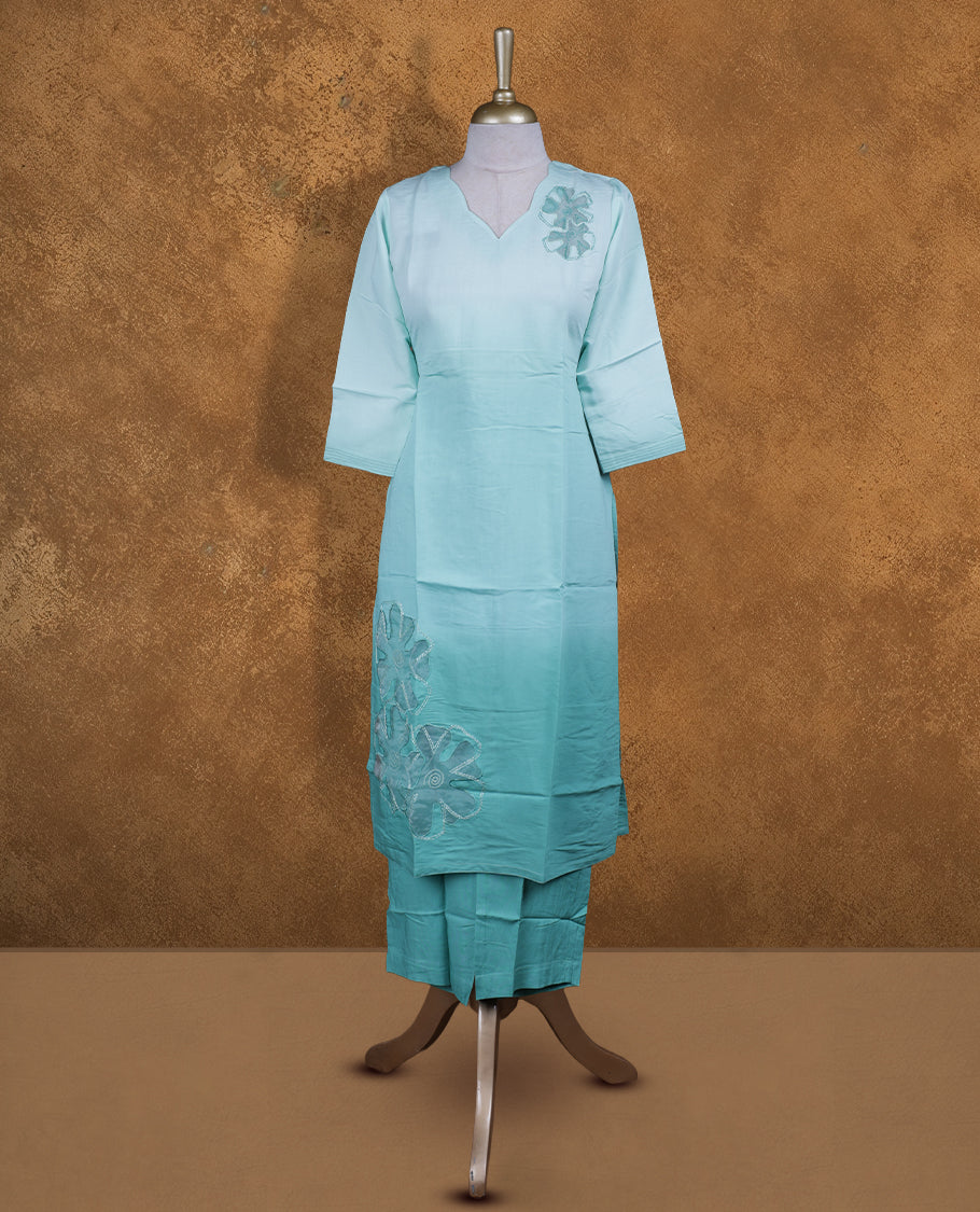 Sky blue colour coord set with styled with a V with sweetheart neckline & sleeve,floral pattern on body, knee length design, with matching bottom .