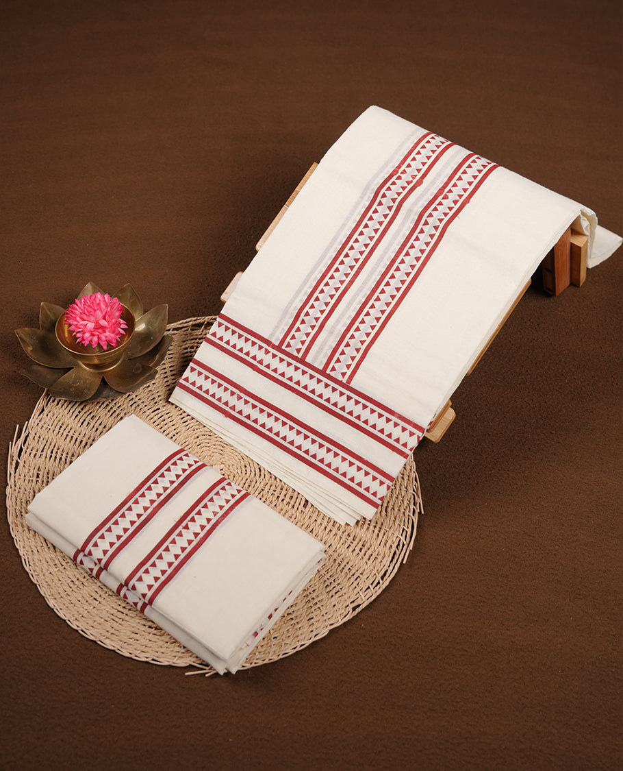 Off white colour cotton set mundu highlights brown geomteric border (2.00/2.80 MTS).