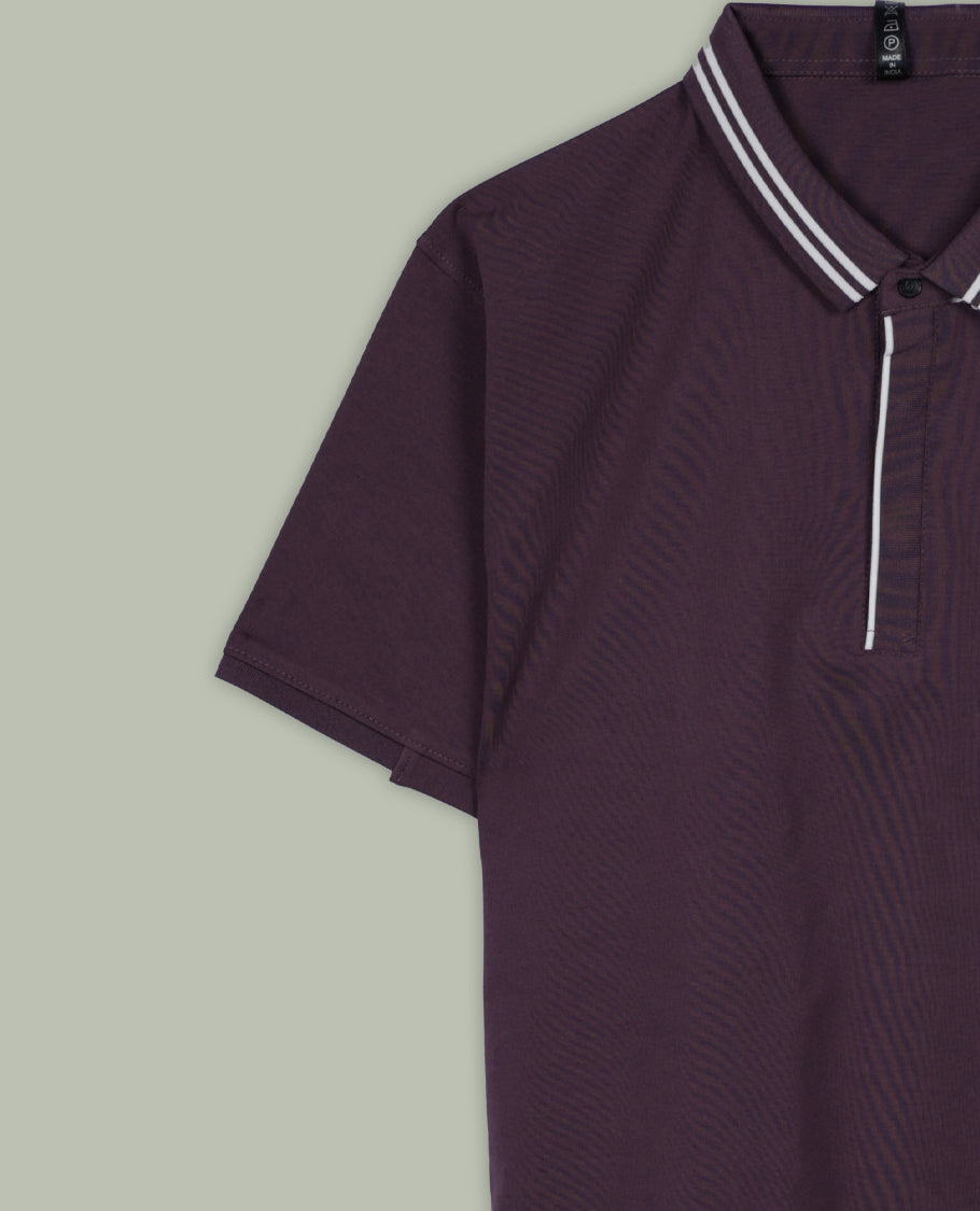 Concord grape colour T shirt featuring a graphic print on left side , classic shirt colour and short sleeves, for a casual, stylish look.