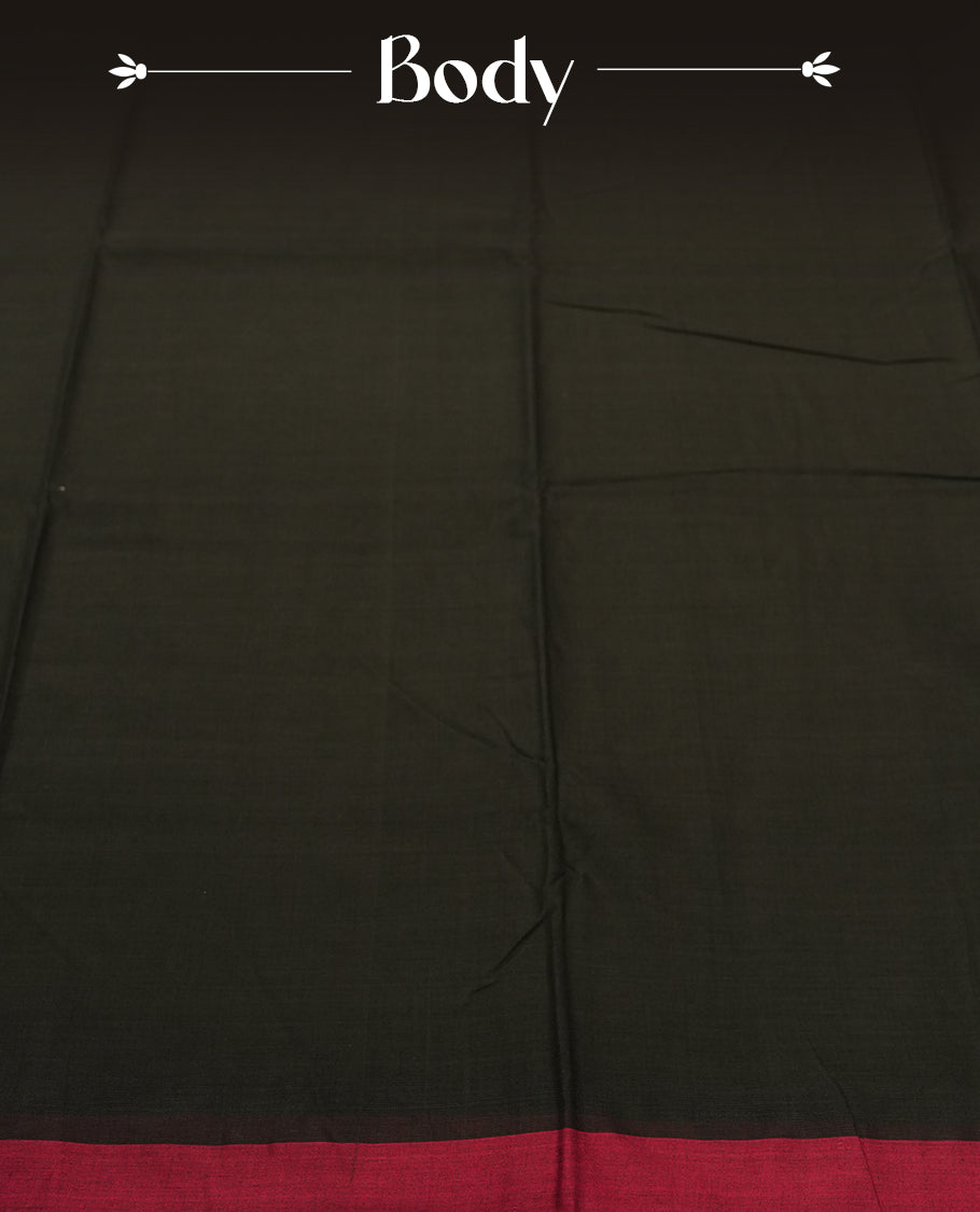 Black colour Narayanapattu cotton saree featuring a self coloured body, maroon coloured zari pattern border and maroon striped colour pallu, pairing a matching blouse piece.