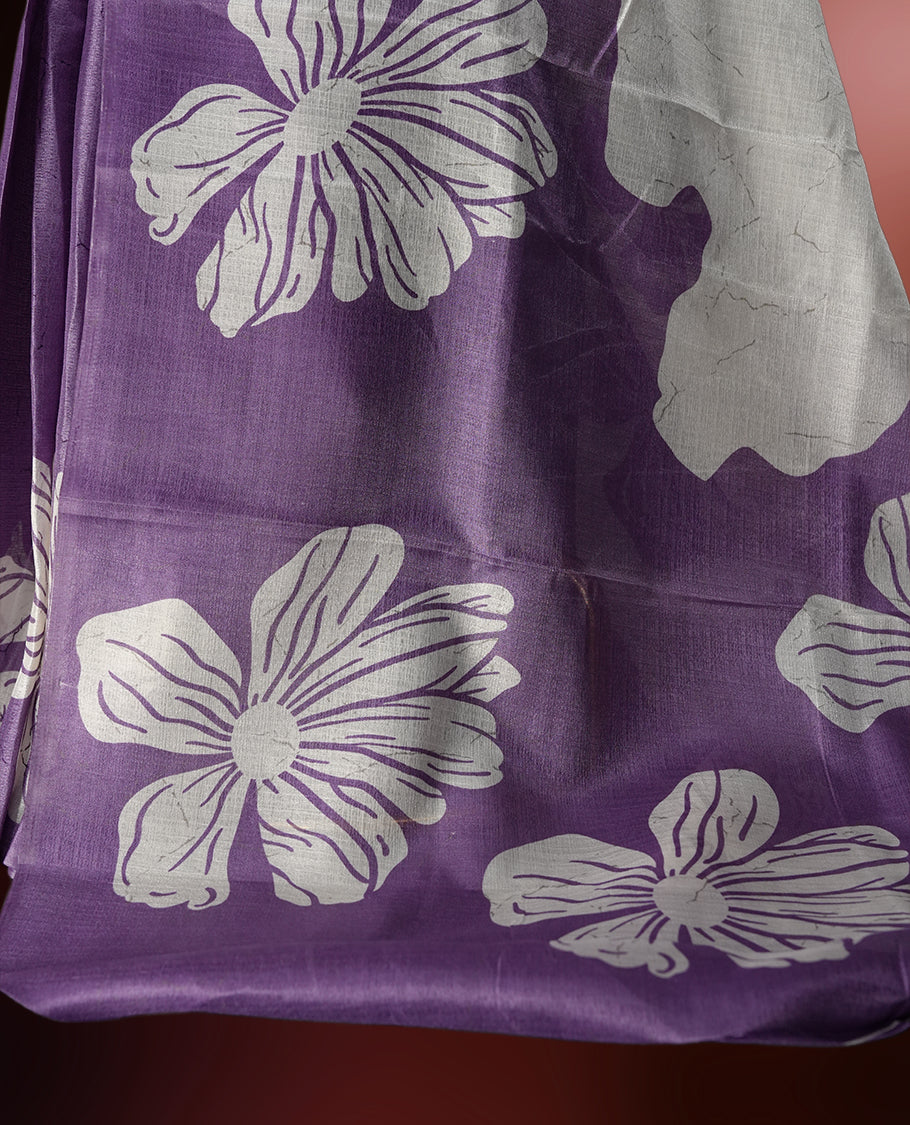 Off white colour semi khadi silk saree with light violet floral motifs and subtle , exuding timeless elegance and modern charm & paired with a matching blouse.