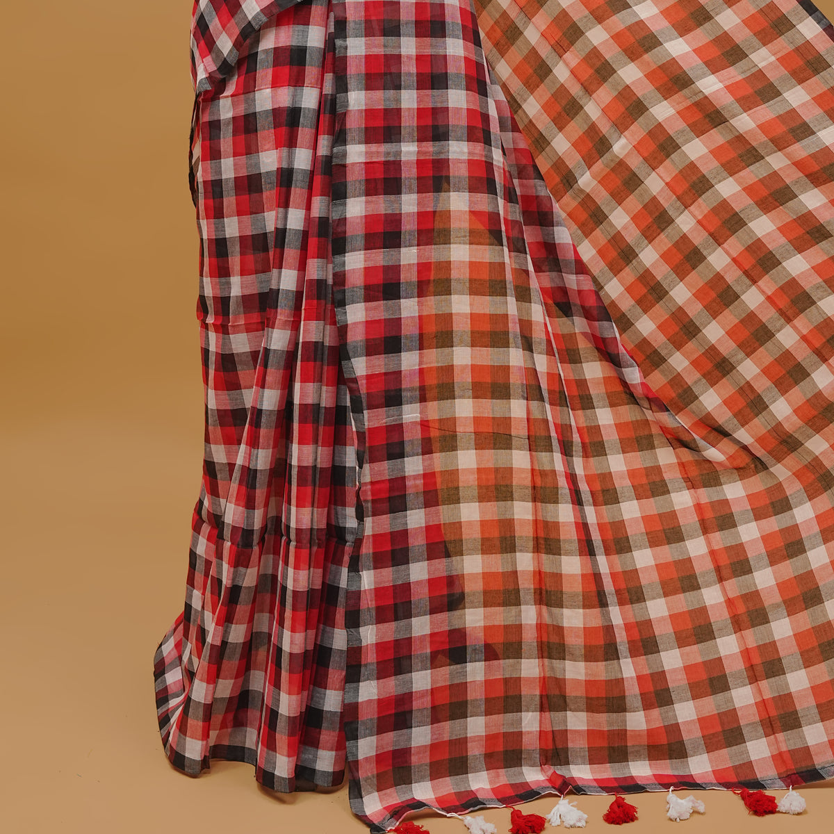 Red & Black colour mul cotton saree