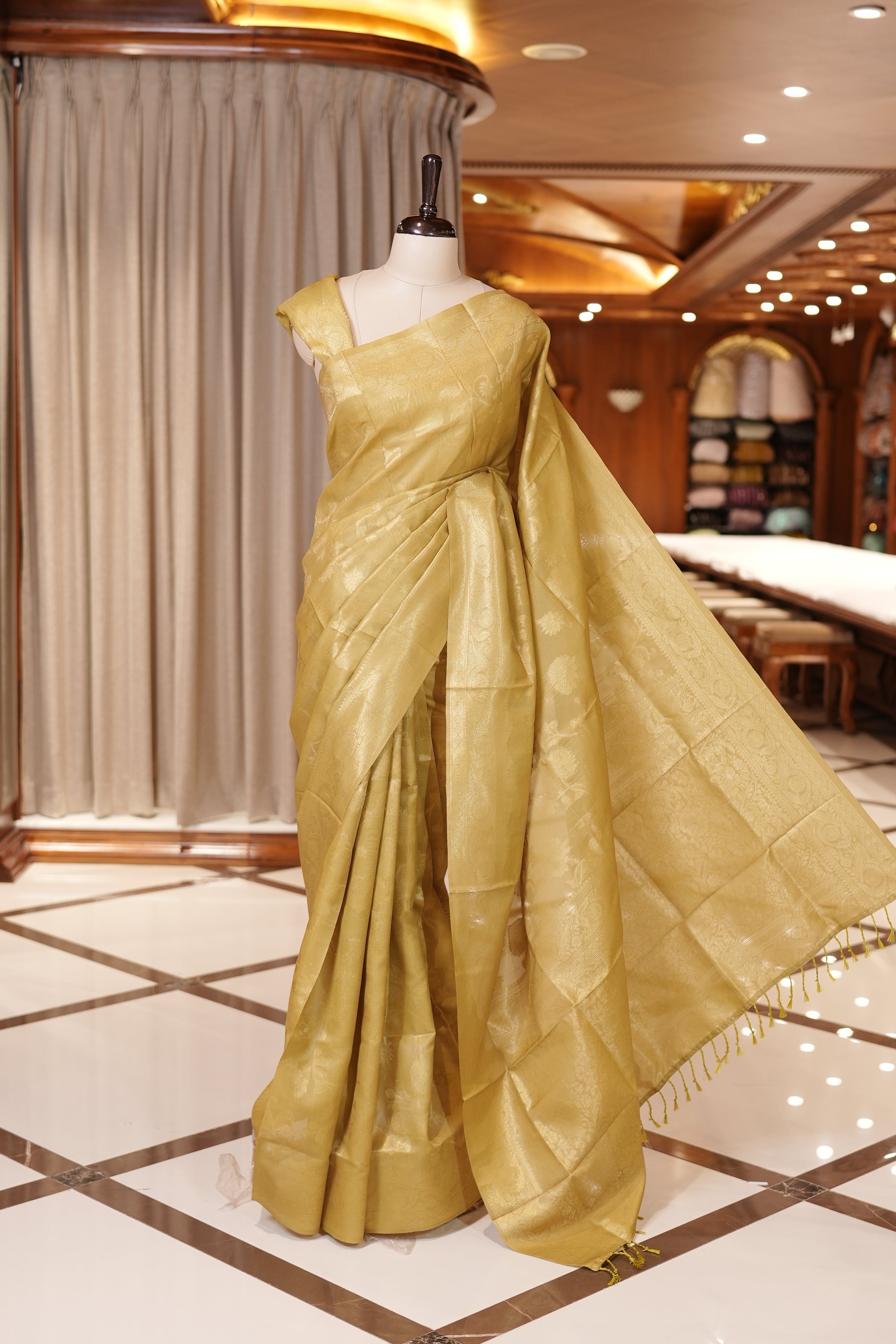 PISTA GREEN COLOUR SEMI KATHAN SILK SAREE WITH GOLD ZARI FLORAL KODI DESIGN ON BODY AND SELF COLOUR BORDER AND PALLU, PAIRED WITH MATCHING BLOUSE