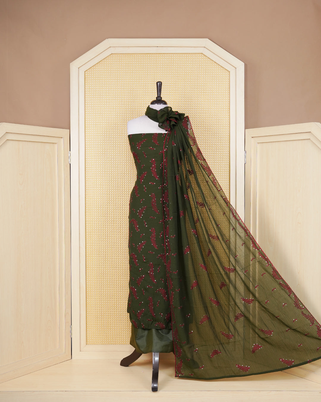 Hard Green colour Organza Salwar Material Featuring Gold Thread and Mirorr Work on body, paired with matching Bottom & Elegant Dupatta.