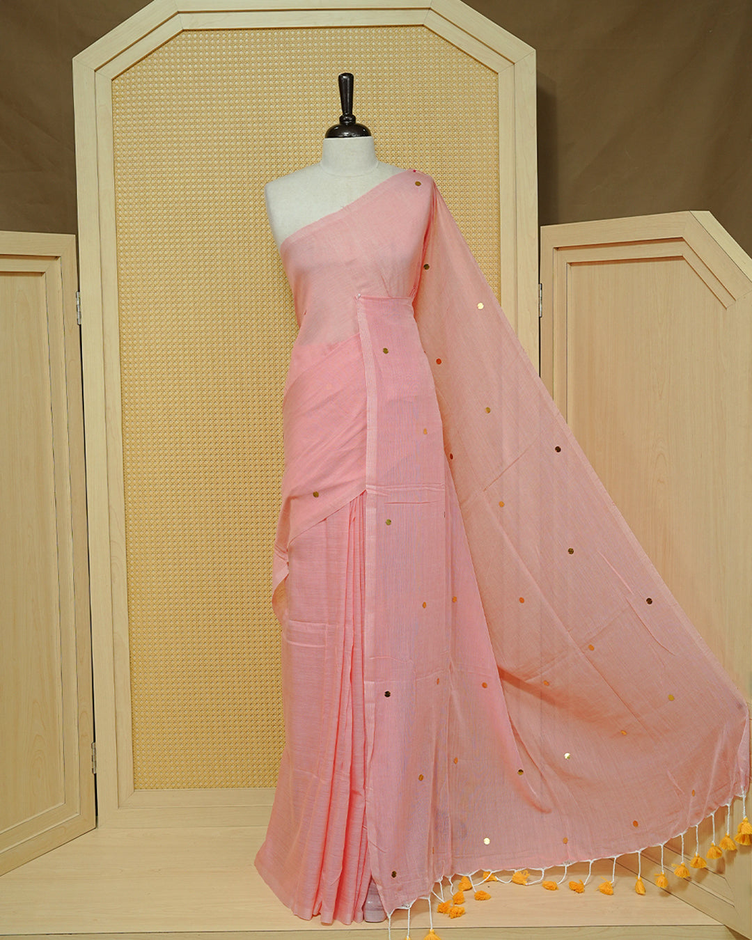 Pink Colour Mul Cotton Saree Featuring Sequins on the Body, Borderless Pattern & Yellow Tassels.