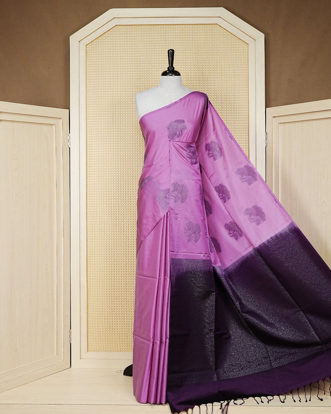 Light orchid colour soft silk saree