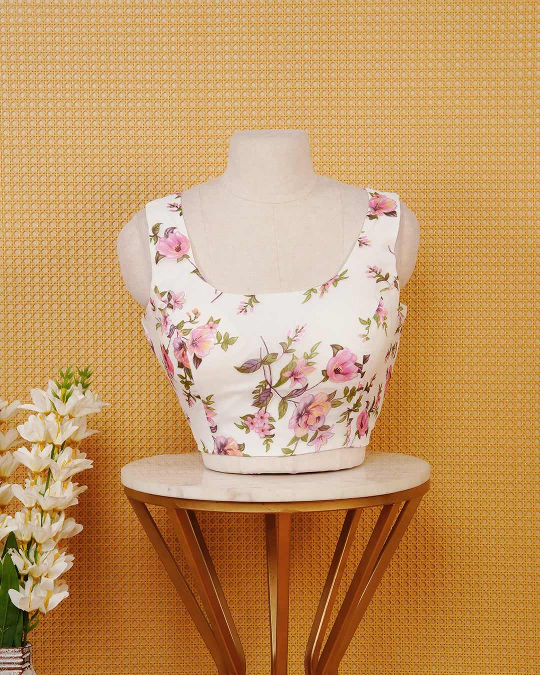 White Floral Print Sleeveless Blouse Featuring A Classic Scoop Neck, Delicate Pink Floral Print, And A Comfortable Tailored Fit.