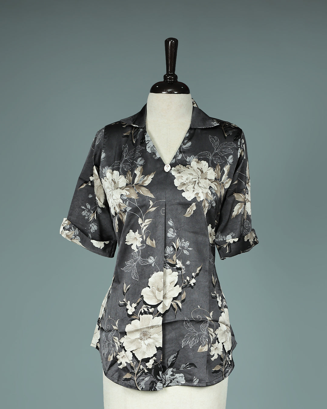 Grey colour Top with Kodi Print work on body, collar design, With sleeve.