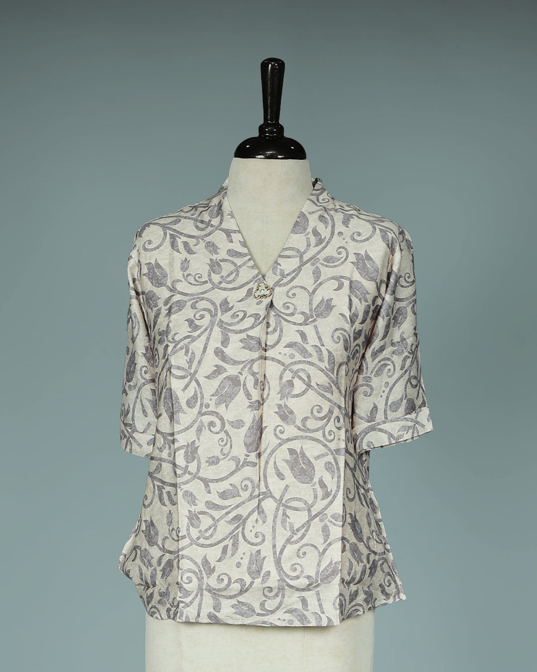 Light Grey colour Top with Kodi Print work on body, collar design, With sleeve.