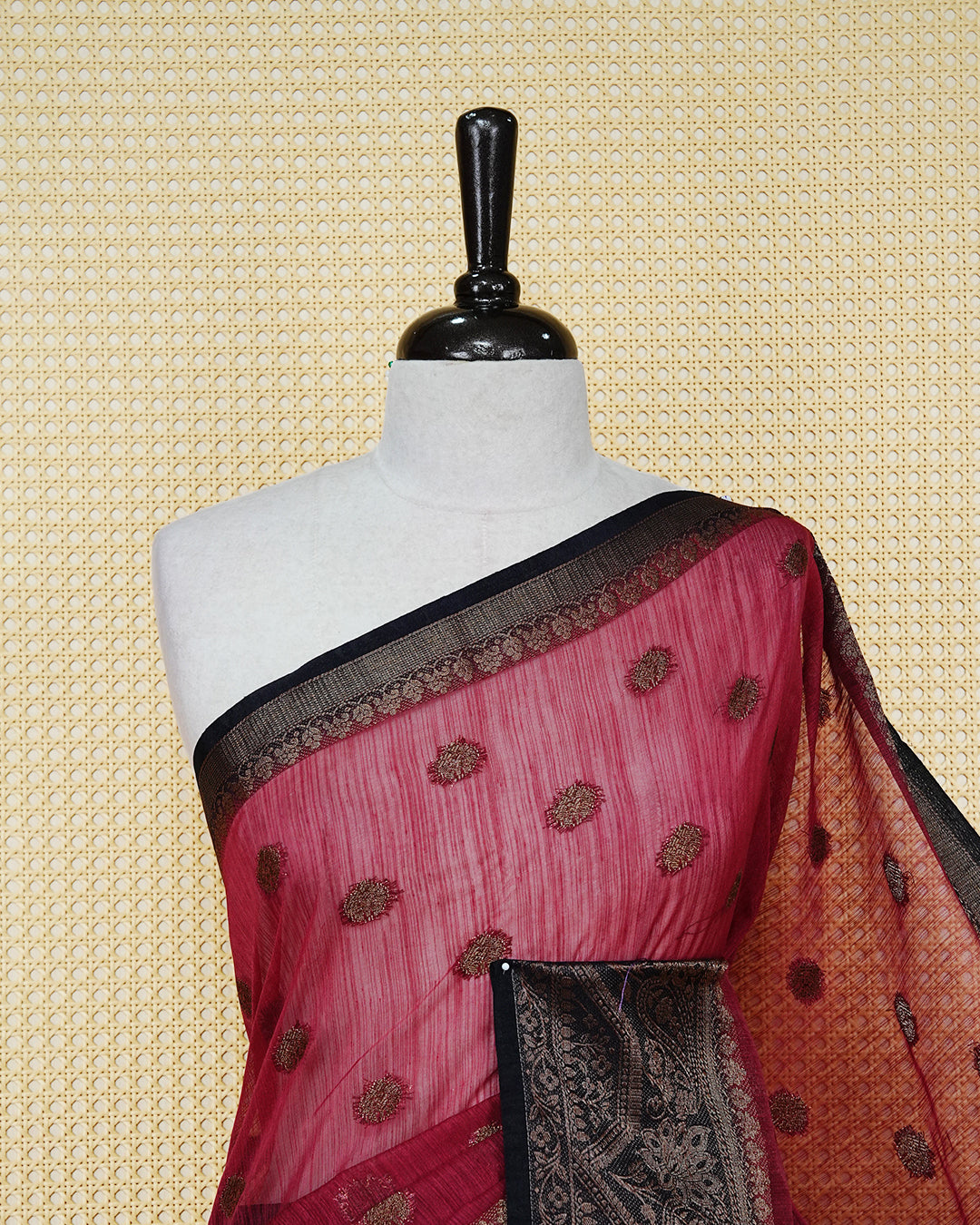 Dark magenta colour semi linen saree thread motifs on body, contrast dark colour gold zari border, rich pallu comes with matching blouse piece