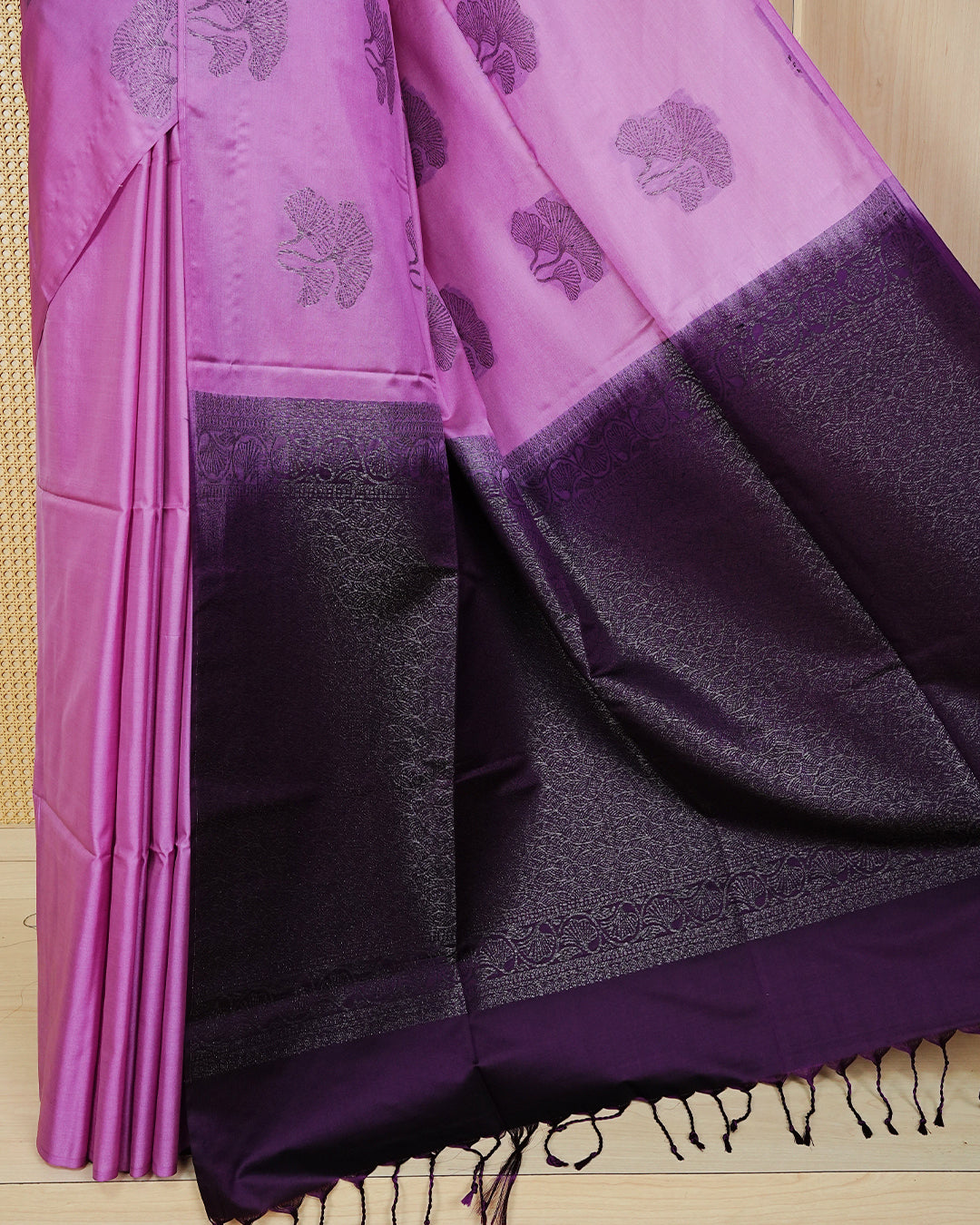 Light orchid colour soft silk saree