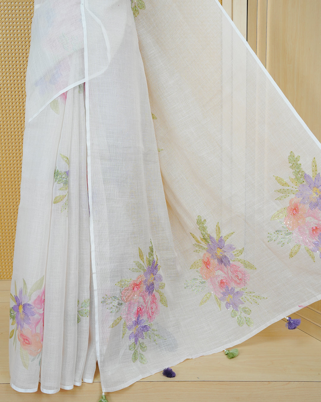 Light Lavender colour linen tissue saree.