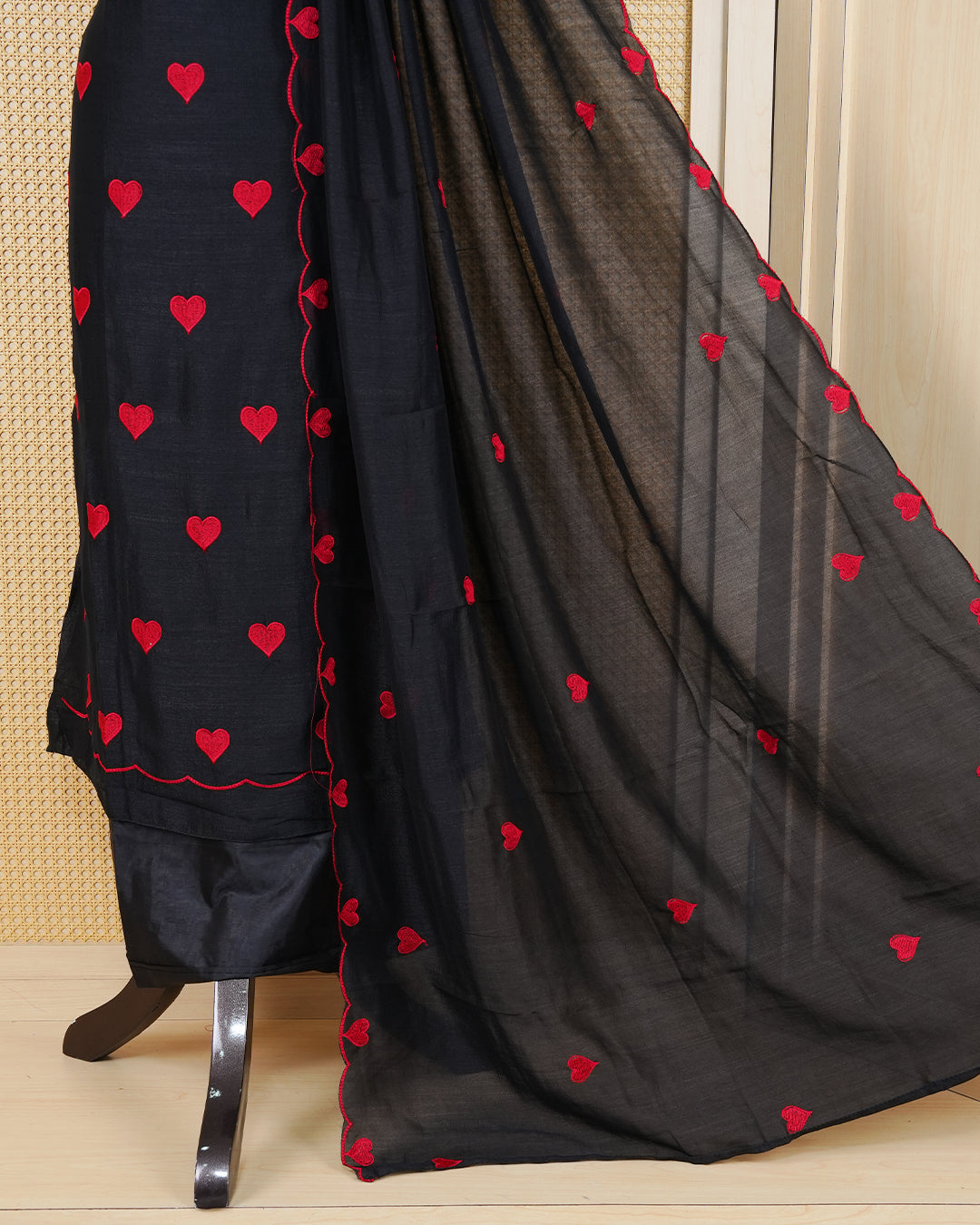 Black Colour Georgette Salwar Material Featuring Red Heart Shape Thread Work on body, Paired With Matching Bottom & Elegant Dupatta